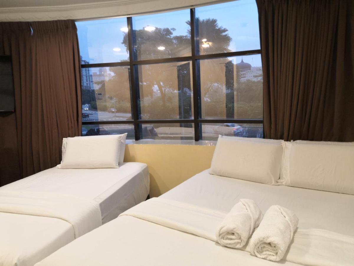 City Times Inn Seri Kembangan Esterno foto